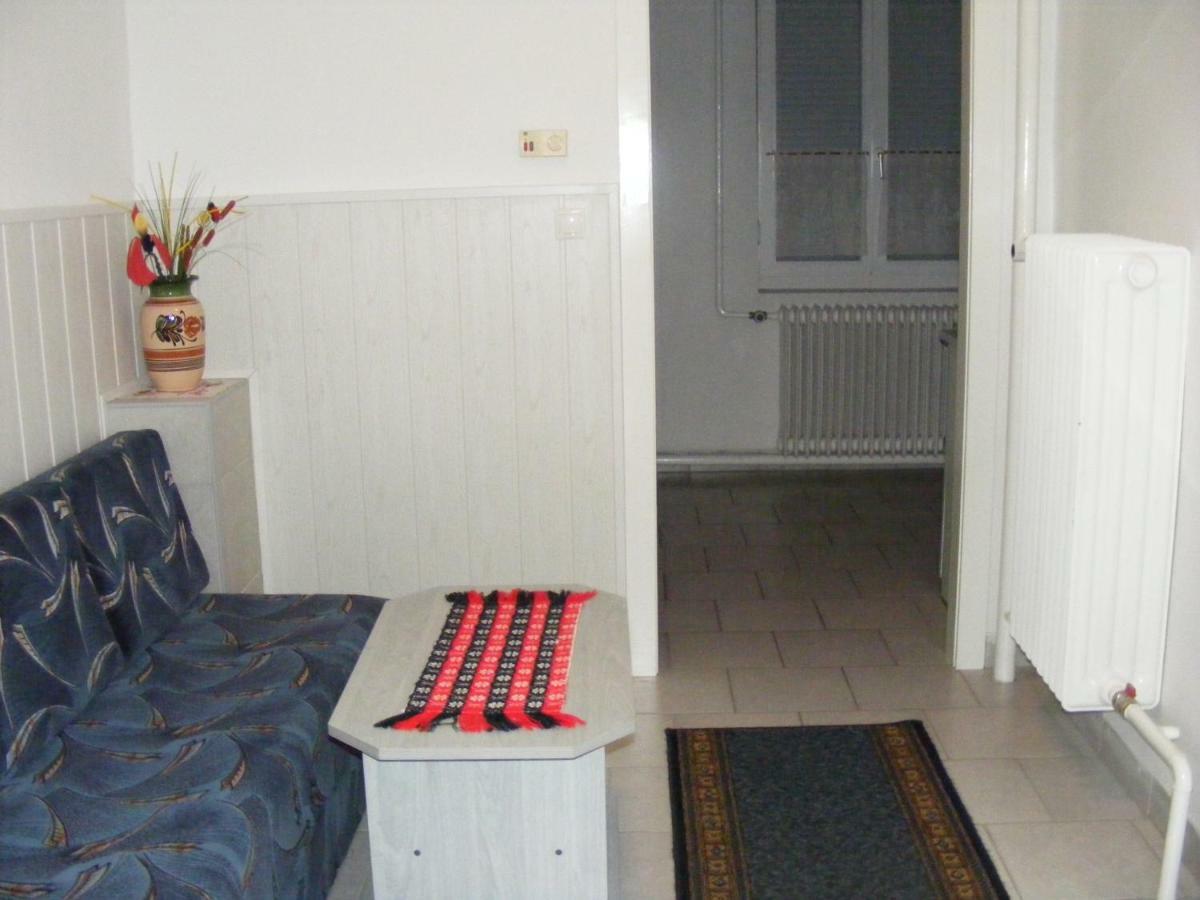 Balatonfůzfő Nora Apartman 아파트 외부 사진